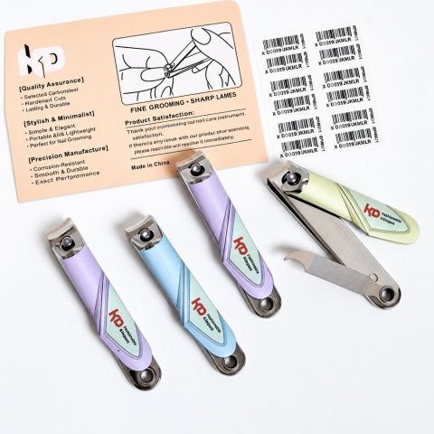 Pastel Color Nail Clipper Set with Metal Cutting Ends