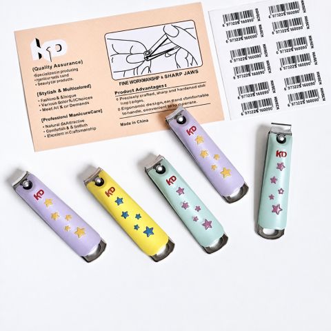 Pastel Color Nail Clipper Set with Metal Cutting Ends